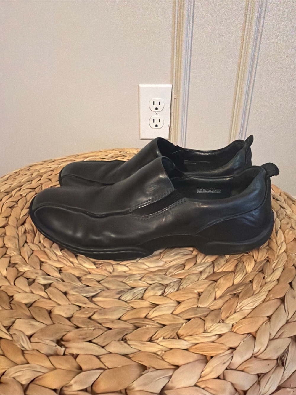 Born Sawyer Mens Slip On Loafers Casual Black Leather Comfort Shoes Size  9